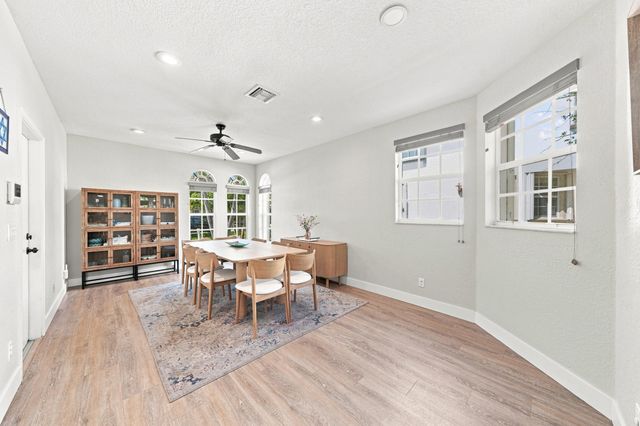 9747 Darlington Place, Cooper City, FL 33328