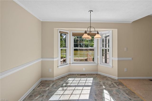 509 Birkdale Court, Yorktown, VA 23693