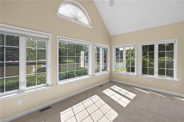509 Birkdale Court, Yorktown, VA 23693