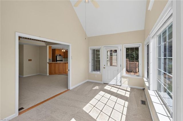 509 Birkdale Court, Yorktown, VA 23693