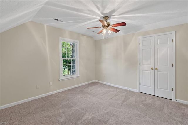 509 Birkdale Court, Yorktown, VA 23693