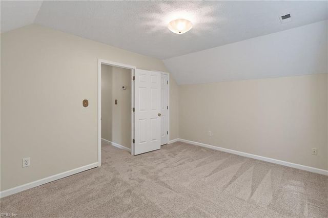 509 Birkdale Court, Yorktown, VA 23693