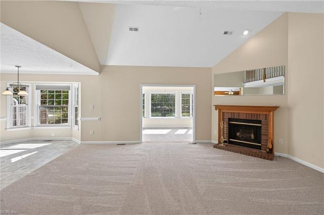 509 Birkdale Court, Yorktown, VA 23693