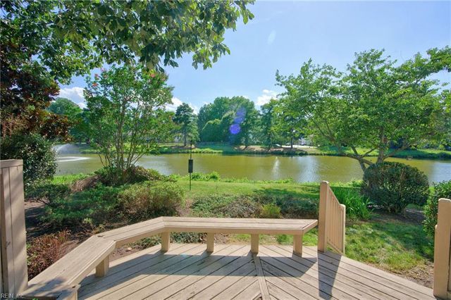 509 Birkdale Court, Yorktown, VA 23693