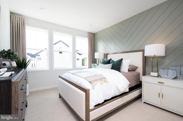 42147 GILDED STONE TER, Brambleton, VA 20148