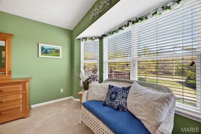 3168 Country Bluff Drive 38B, St Charles, MO 63301