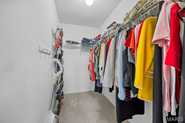 3168 Country Bluff Drive 38B, St Charles, MO 63301