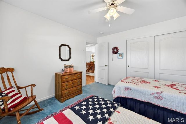 3168 Country Bluff Drive 38B, St Charles, MO 63301