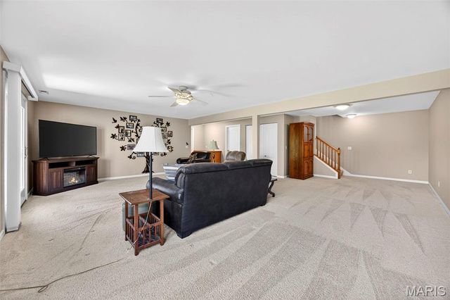 3168 Country Bluff Drive 38B, St Charles, MO 63301