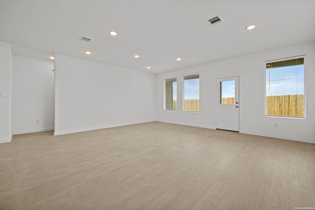 1906 Wood Warbler, New Braunfels, TX 78130