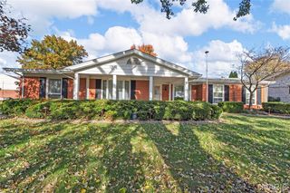 426 Mayfair Drive, Ballwin, MO 63011