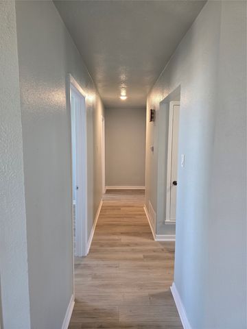 616 Overlook Drive, Midlothian, TX 76065