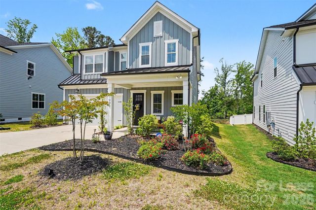 1006 Parkes Street, Matthews, NC 28105