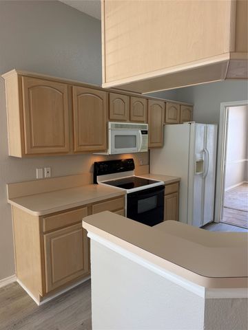 1427 Shadow Run, Weatherford, TX 76086