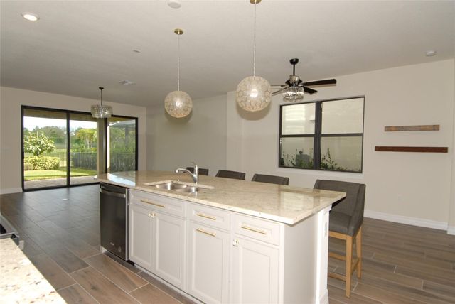 4628 Pinehurst Trl, Fort Lauderdale, FL 33309