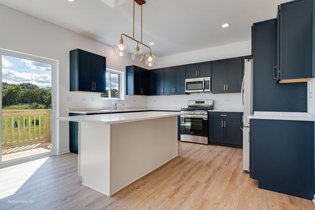 26824 OLD KERRY GROVE Drive W, Channahon, IL 60410