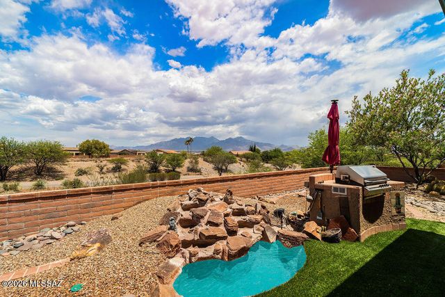 4851 S Tropicana Drive, Green Valley, AZ 85622