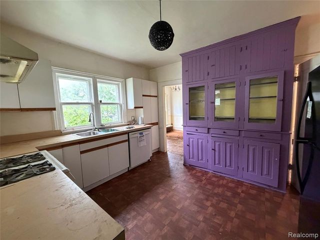 718 River Street, Owosso, MI 48867