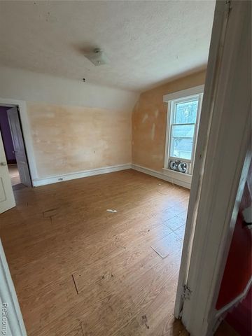 718 River Street, Owosso, MI 48867