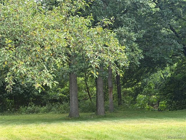 718 River Street, Owosso, MI 48867