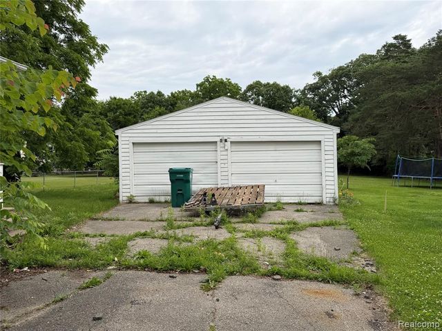 718 River Street, Owosso, MI 48867