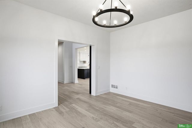 5717 N 197th Avenue, Elkhorn, NE 68022