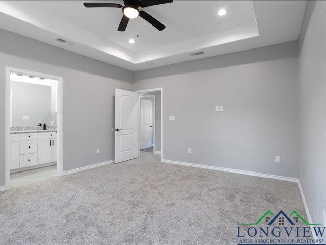 1007 E 1st St, Mount Pleasant, TX 75455