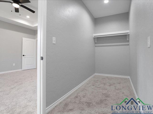 1007 E 1st St, Mount Pleasant, TX 75455
