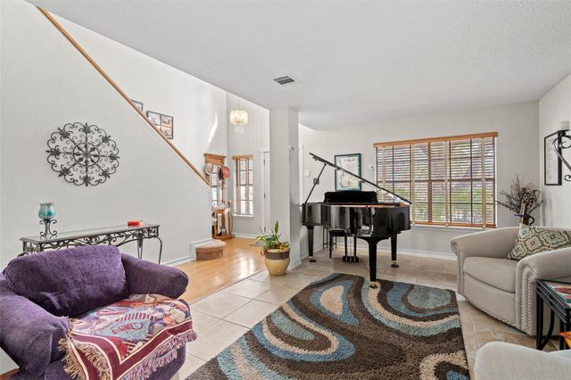 17500 Klamath Falls DR, Round Rock, TX 78681