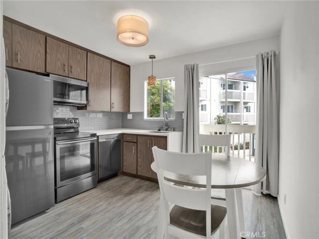 209 S Ventura Rd 31, Port Hueneme, CA 93041