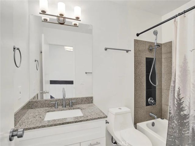 209 S Ventura Rd 31, Port Hueneme, CA 93041