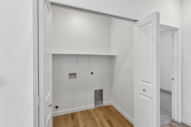 6425 Ventris Walk, Sacramento, CA 95823