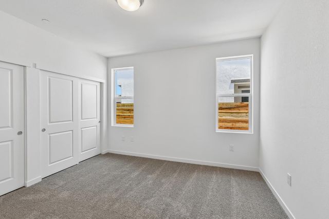 6425 Ventris Walk, Sacramento, CA 95823