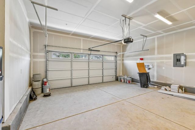 6425 Ventris Walk, Sacramento, CA 95823