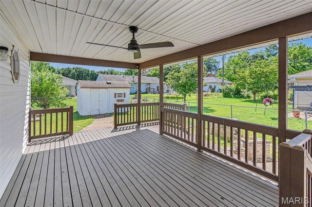 250 Monterey Drive, Florissant, MO 63031