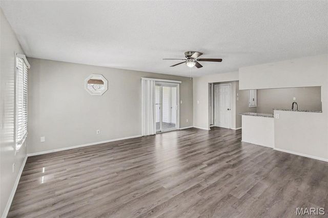 250 Monterey Drive, Florissant, MO 63031