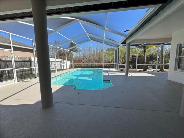 28724 HANGING MOSS LOOP, Wesley Chapel, FL 33543