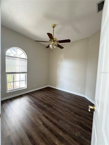 28724 HANGING MOSS LOOP, Wesley Chapel, FL 33543