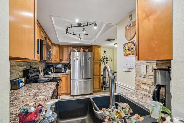 11512 VERSAILLES LANE 11512, Port Richey, FL 34668