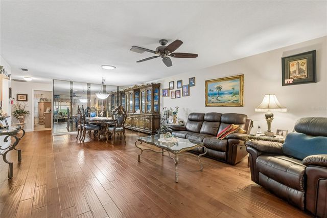 11512 VERSAILLES LANE 11512, Port Richey, FL 34668