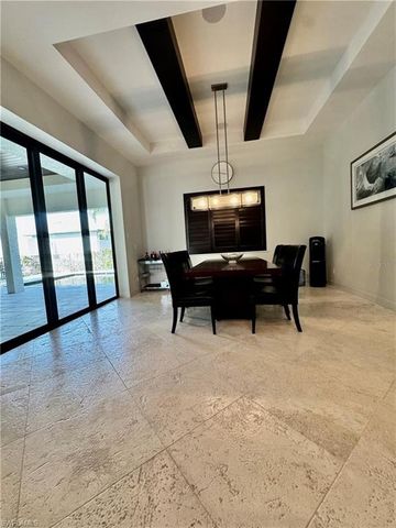 8533 S Lake CIR, Fort Myers, FL 33908