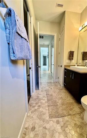 8533 S Lake CIR, Fort Myers, FL 33908