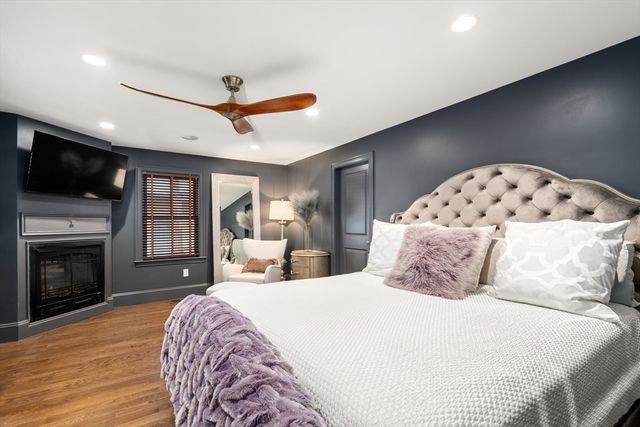 12 Spring Garden Street B, Boston, MA 02125