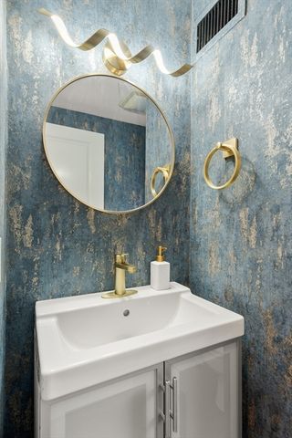 12 Spring Garden Street B, Boston, MA 02125