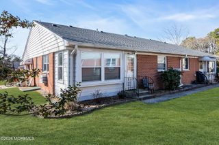 12 Lafayette Drive D, Whiting, NJ 08759