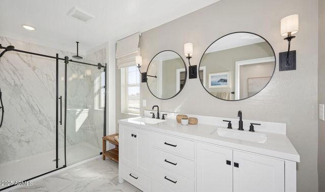 8066 N 80th Lane, Peoria, AZ 85345