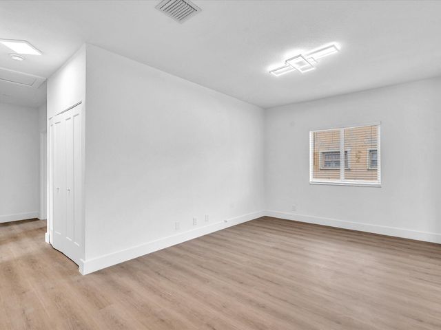 2410 NW 43rd Street, Miami, FL 33142