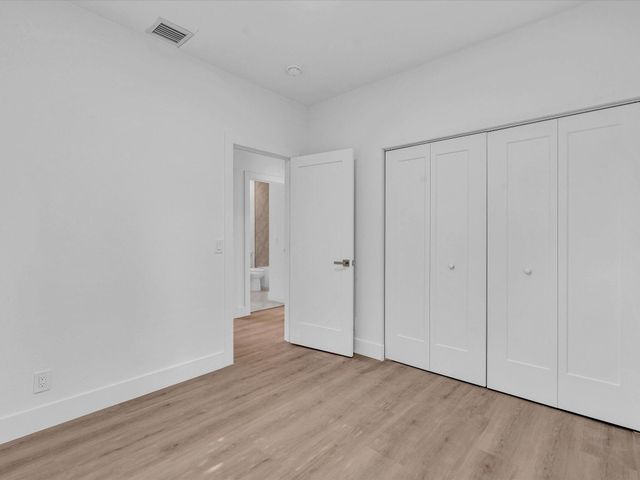 2410 NW 43rd Street, Miami, FL 33142