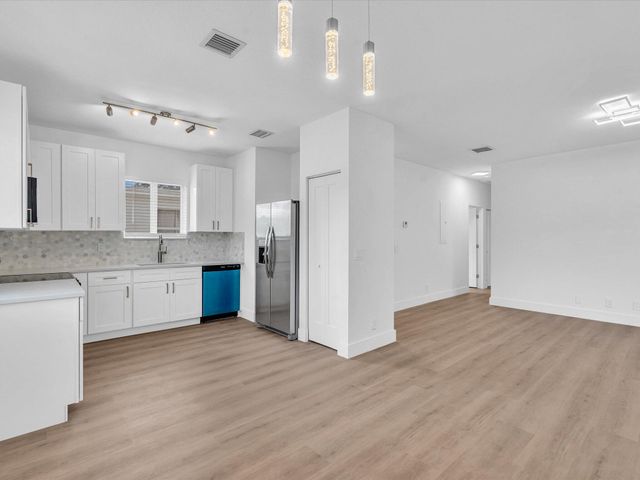 2410 NW 43rd Street, Miami, FL 33142