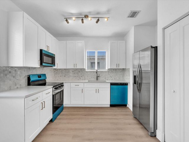 2410 NW 43rd Street, Miami, FL 33142